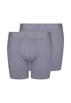 - Bokserki z krótkimi nogawkami