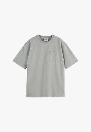 Graues T-Shirt aus Baumwolle mit kurzen Ärmeln, rundem Ausschnitt und einer Brusttasche. Einfaches Design mit einfarbiger Struktur.