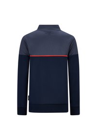 Top sportivo a maniche lunghe blu navy con una sezione superiore texturizzata, striscia di accento rossa e polsini aderenti. Realizzato con materiali traspiranti.