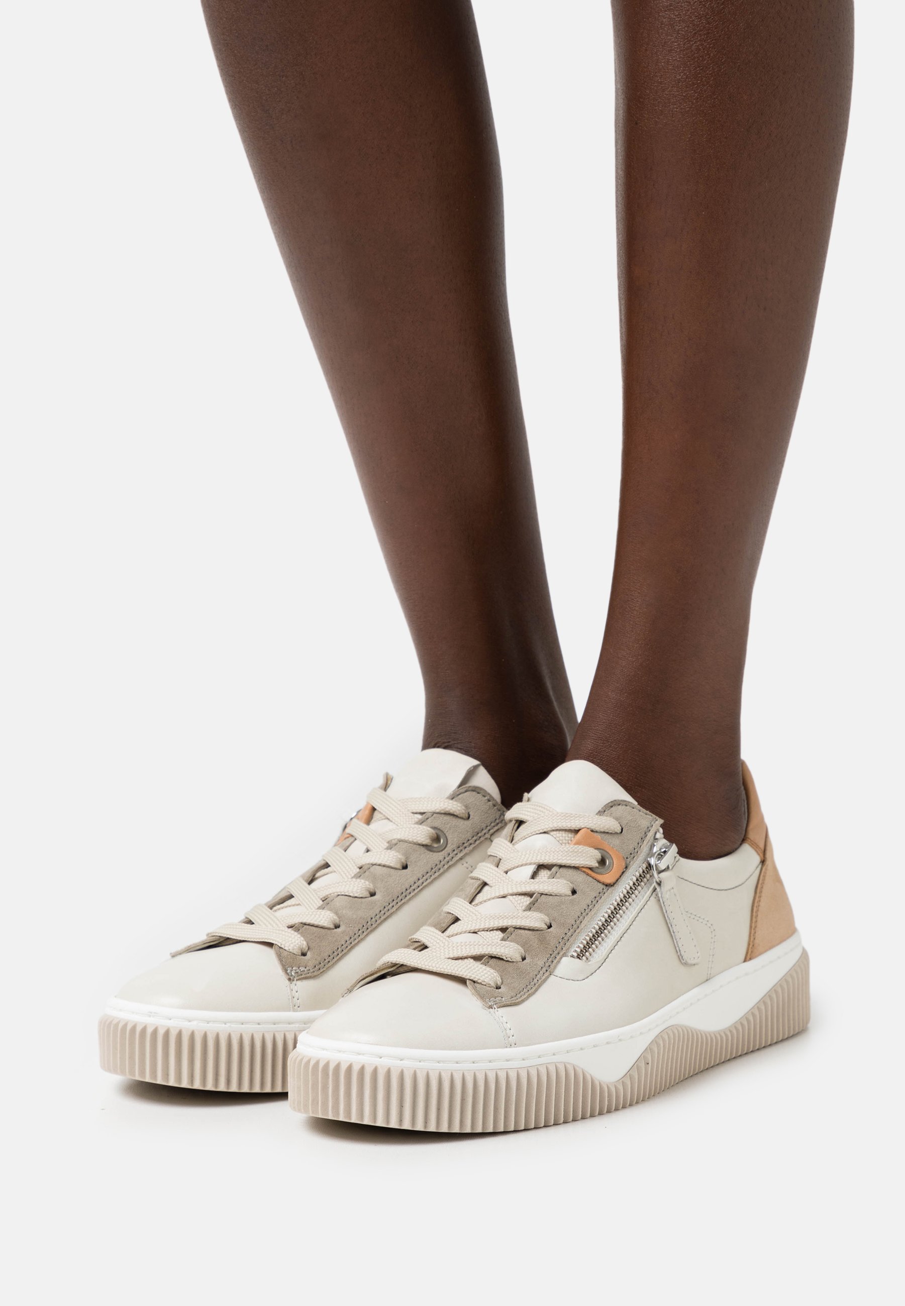 Gabor Comfort Sneakers laag - creme/schilf/peanut/wit - Zalando.nl
