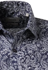 Camicia da uomo blu navy con motivo floreale paisley bianco, colletto a punta e etichetta "pierre cardin", taglia 40 M, vestibilità moderna.