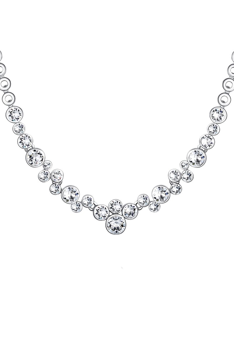 Collar de plata con una serie de cristales transparentes redondos de varios tamaños, dispuestos en un diseño graduado con enlaces interconectados.