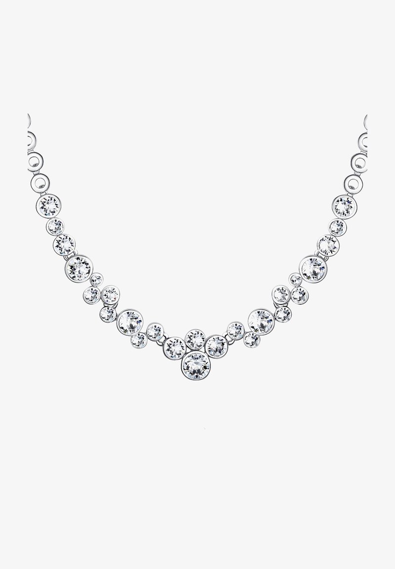 Sølvvedhæng med en række runde, klare krystaller i forskellige størrelser, arrangeret i et gradueret design med sammenkoblede led.