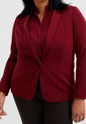 Blazer - red