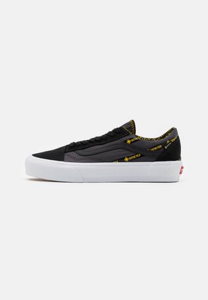 OLD SKOOL GORE-TEX UNISEX - Sneakers laag - black/lemon chrome