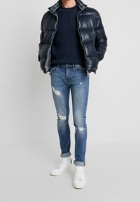 Pier One Stickad tröja - mottled dark blue