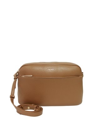 Borsa a tracolla in pelle marrone con una texture liscia, scomparto con cerniera e tracolla staccabile. Logo impresso sul davanti.