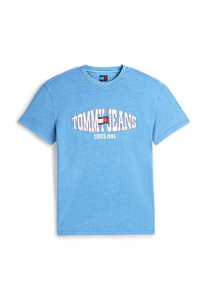 Tommy Jeans, WAVY FLAG JERSEY T-SHIRT - T-shirt con stampa - blue twilight