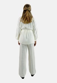 Elara SET - Maglione - weiß