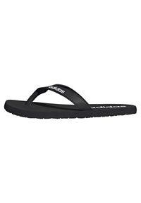 Chanclas negras de material sintético, con suela plana y correas en forma de Y con la marca "adidas" en blanco.