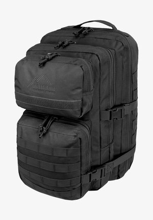 Schwarzer taktischer Rucksack mit mehreren Reißverschlussfächern, verstellbaren Trägern, verstärkten Nähten und strapazierfähigem Stoff. Verfügt über MOLLE-Band.