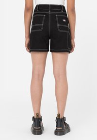 Dickies Shorts vaqueros - rinsed black