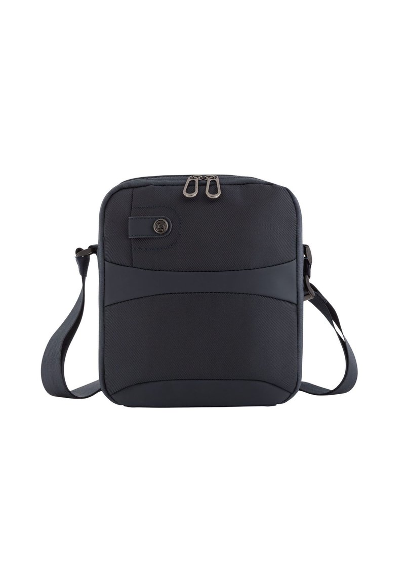 Sort kvadratisk crossbody taske med dobbelt lynlås, justerbar rem og frontdekorativ syning samt logo-patch.