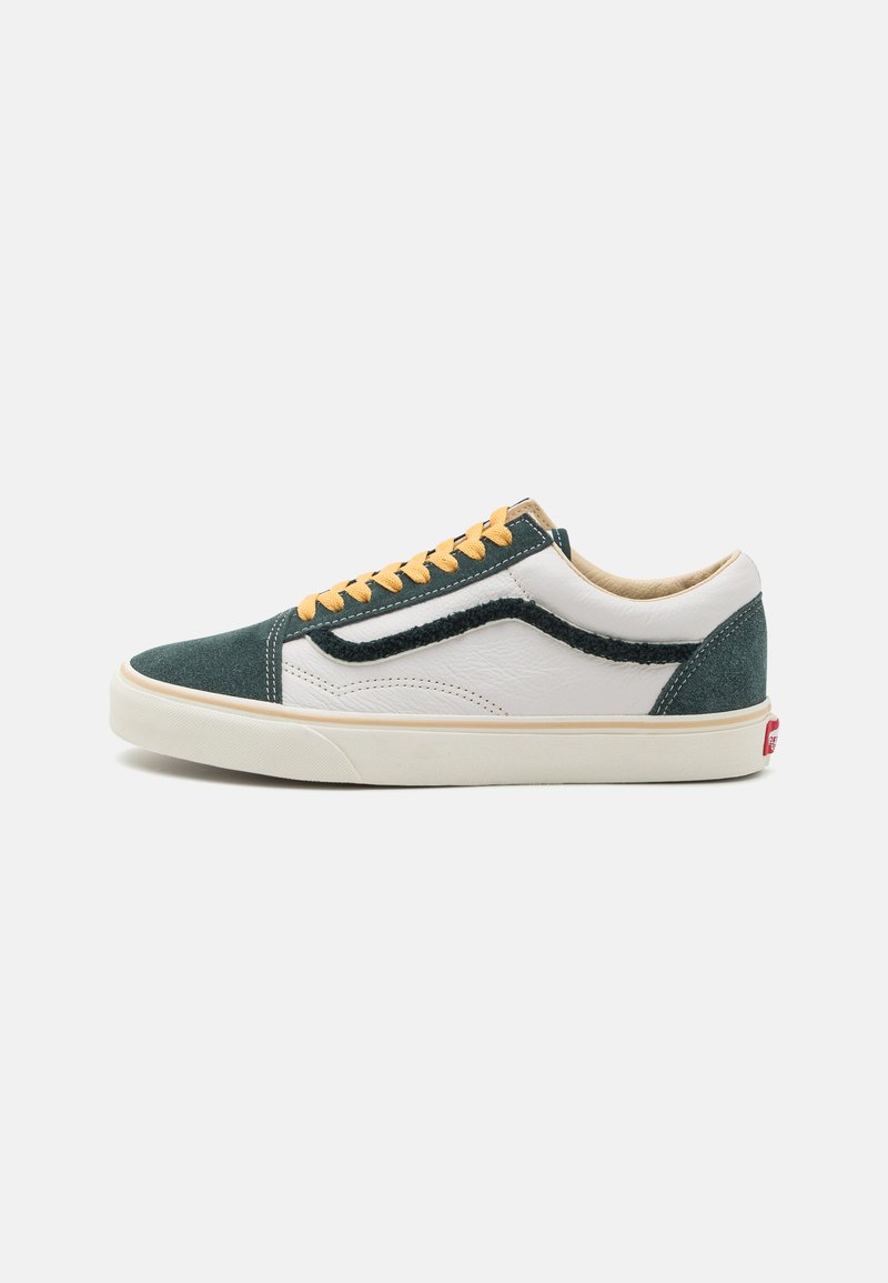 Vans - OLD SKOOL UNISEX - Trainers - darkest spruce, Enlarge