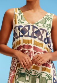Next SLOUCH MIDI AND SLEEVELESS V-NECK REGULAR FIT - Rochie din jerseu - print