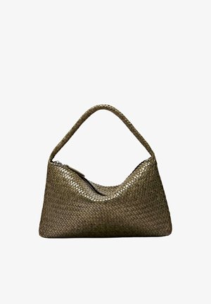 Olivgrön vävd axelväska med ett böjt övre handtag och slät yta, utrustad med dragkedja och en slapp, avslappnad form.
