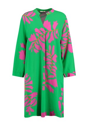 Key Largo KYOTO V-NECK - Robe de jour - grass green