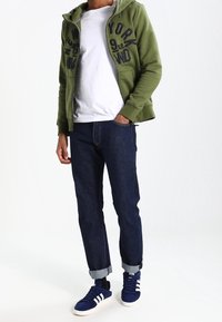 s.Oliver Sudadera con cremallera - olive