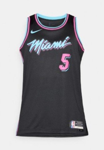 Must musta korvpallivorm, millel on kiri „Miami“ kirjastiilis ja number „5“ roosades ja türkiissinistes toonides. Nike logo kaelusel, võrkkangas.