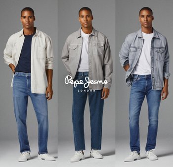 Tres outfits exhibidos: una camisa beige clara, una camisa azul marino; una camisa gris; todas combinadas con jeans de mezclilla azul. Zapatillas blancas completan los looks.