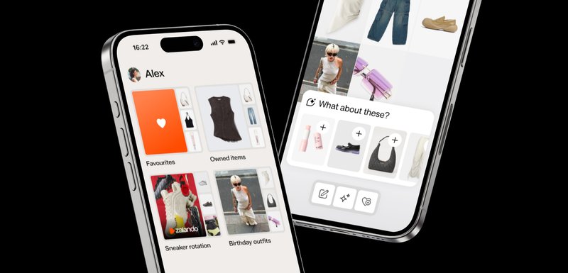 Deux smartphones affichant une interface d'application de mode. Les caractéristiques incluent un arrière-plan gris, des images de vêtements et une icône de cœur orange vif.