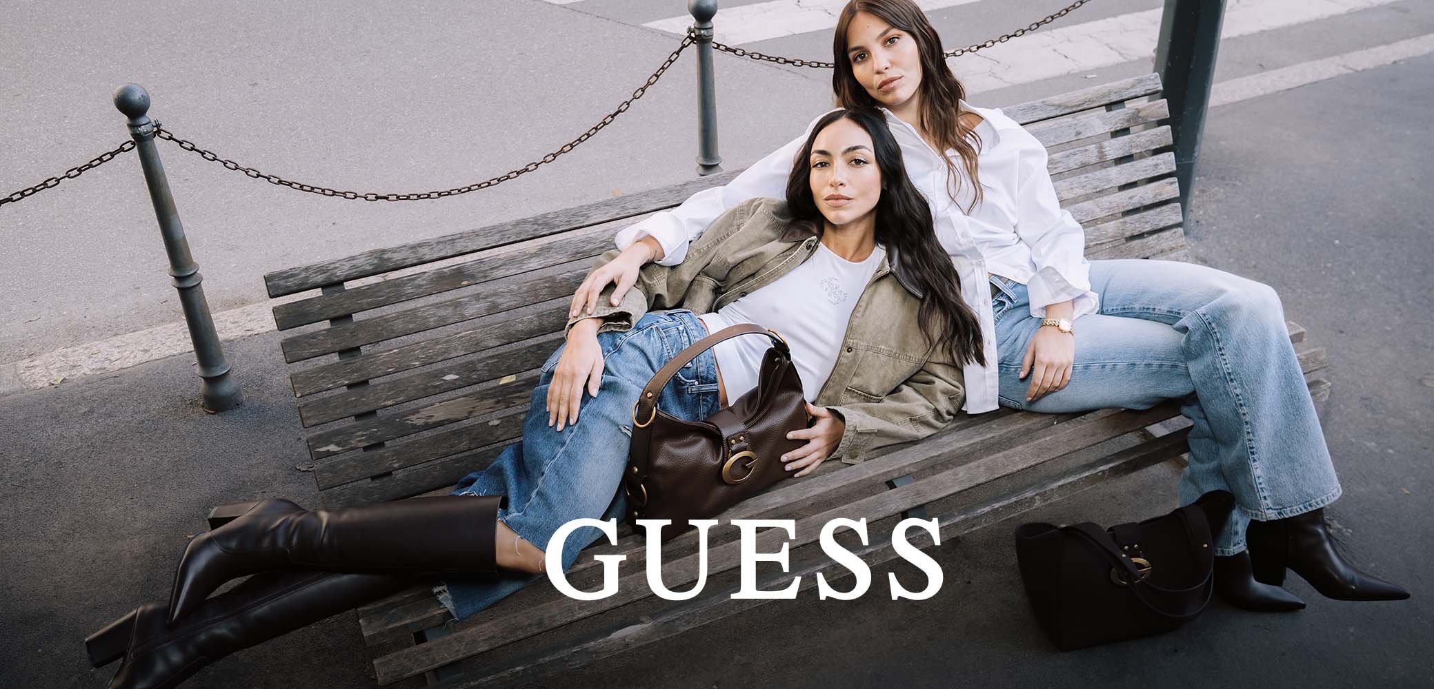 GUESS®