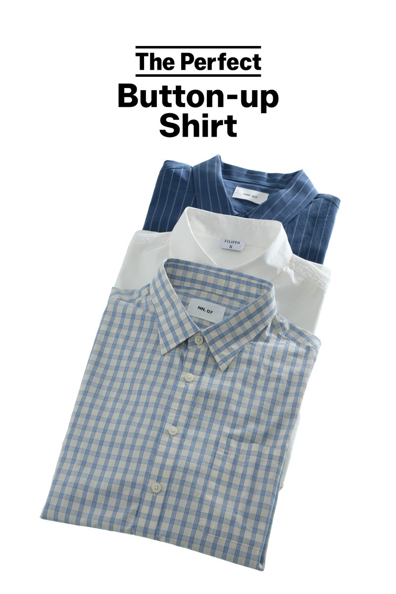 Tres camisas abotonadas y dobladas en cuadro azul, blanco liso y rayas azules apiladas bajo el texto "The Perfect Button-up Shirt."