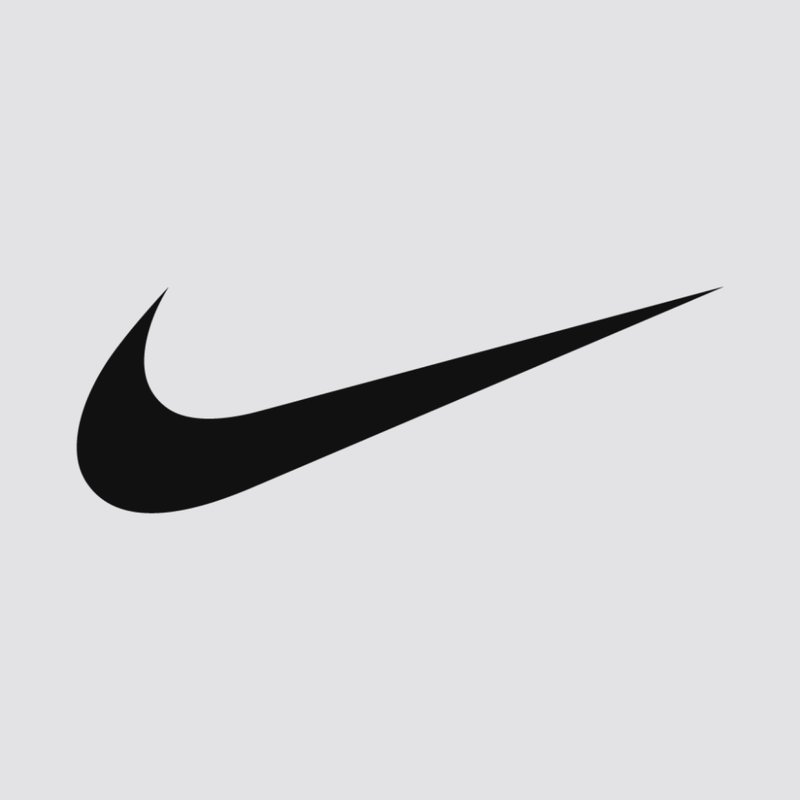 Logo de Swoosh de Nike en negro sobre un fondo gris claro, simbolizando el atletismo y el movimiento, con un diseño limpio y moderno.