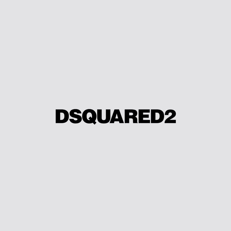 Texto negro en negrita que dice "DSQUARED2" sobre un fondo gris claro, con un diseño sencillo sin acentos ni texturas adicionales.
