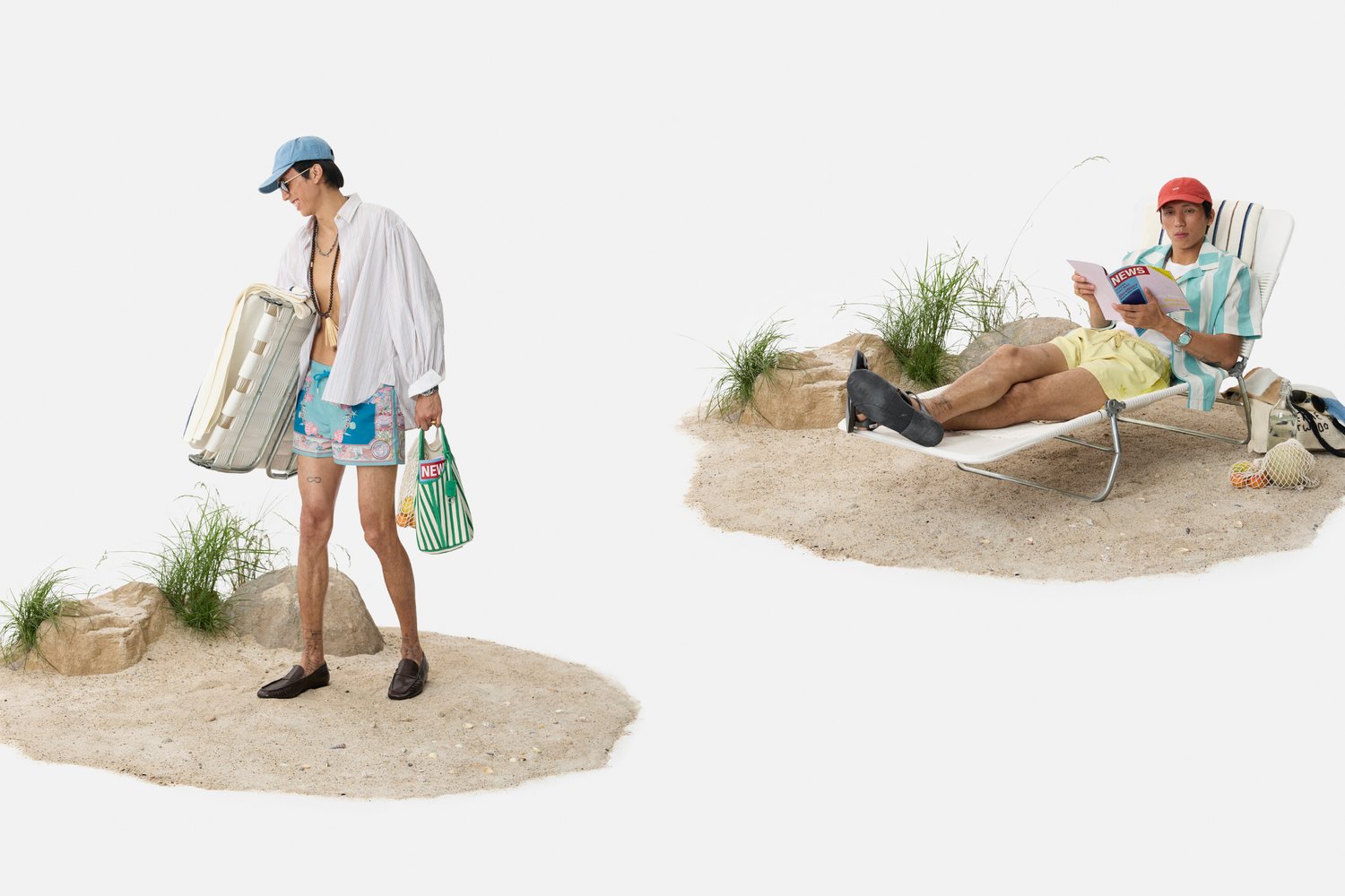 Een man in een strandoutfit draagt een koffer en een tas, terwijl een andere man ontspannen in een stoel zit en een tijdschrift leest tussen zandplekken en stenen.