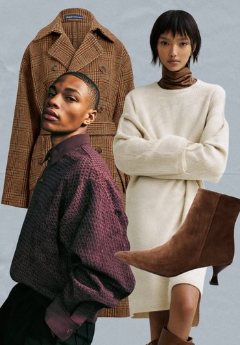 Braun karierten Mantel, maroon gemustertes Hemd, cremefarbenes Sweaterkleid und braune Wildleder-Ankle-Boots mit spitzem Zehen und Blockabsatz.