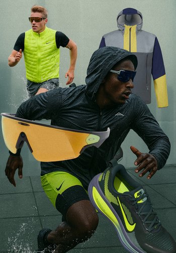 Colagem de equipamento de corrida com um casaco preto, um colete verde néon e ténis de corrida com superfícies texturizadas. Inclui óculos de sol desportivos com lentes amarelas.