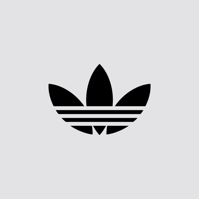 Een zwart logo met drie bladeren met horizontale strepen aan de basis op een lichtgrijze achtergrond.