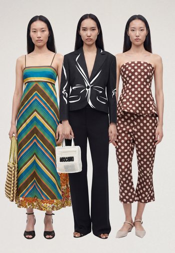 Drie vrouwen staan naast elkaar in kleding met patronen: gestreepte maxi-jurk, zwart pak met wit ontwerp en een bruin top met stippen met broek.
