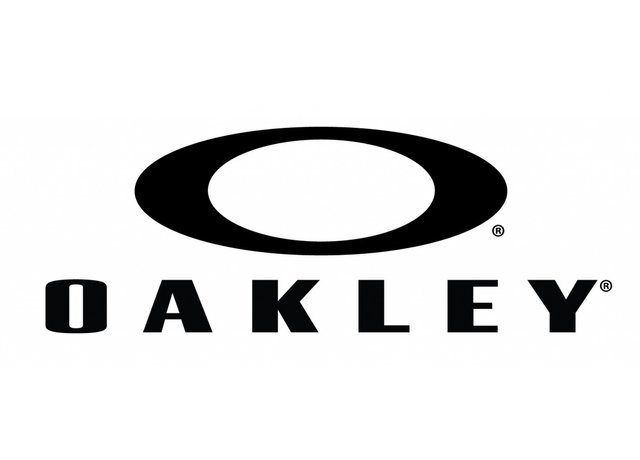 Logo noir comportant un grand ovale au-dessus du mot "OAKLEY" en lettres majuscules en gras, sur fond blanc.
