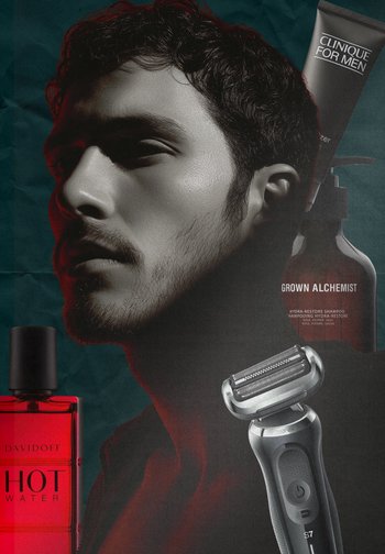 Image en noir et blanc d'un homme aux traits définis, entouré d'un fond rouge et sombre. Comprend un parfum Davidoff rouge, un shampooing foncé et un rasoir argenté.