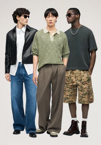 Drei Männer stehen nebeneinander und tragen lässige Outfits: Lederjacke mit Jeans, grünes strukturiertes Poloshirt mit weiten Hosen und schwarzes T-Shirt mit Camouflage-Shorts.