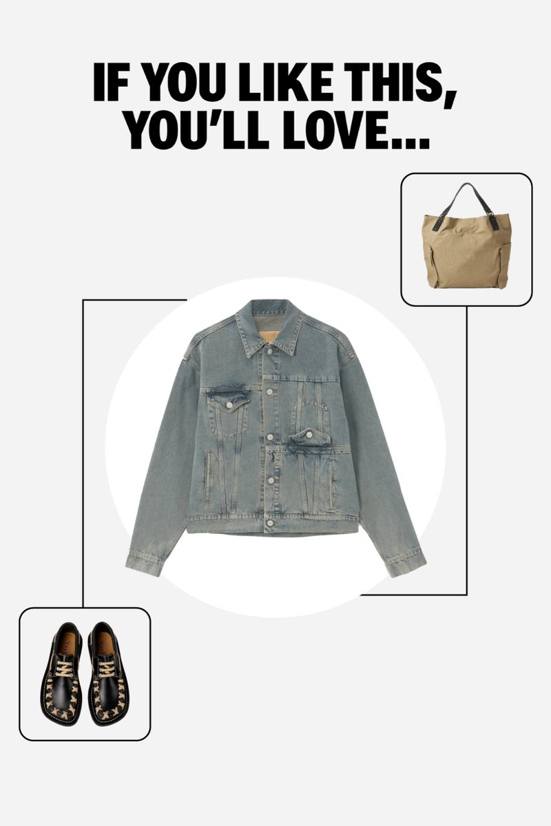 Giacca di jeans blu chiaro con un design strutturato, dotata di due tasche sul petto, chiusure a bottoni e una finitura leggermente sbiadita.