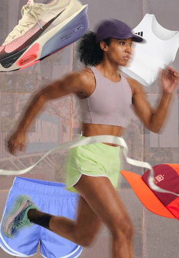 Femme coureuse en tenue de sport légère franchissant la ligne d'arrivée, entourée de vêtements et de chaussures de sport sur un sol carrelé.