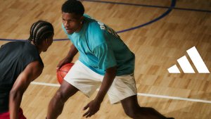 COMPLETO SONIC CANOTTA 8 ANNI - Bimbomania SRL