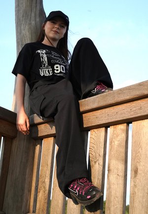 Nike Teens