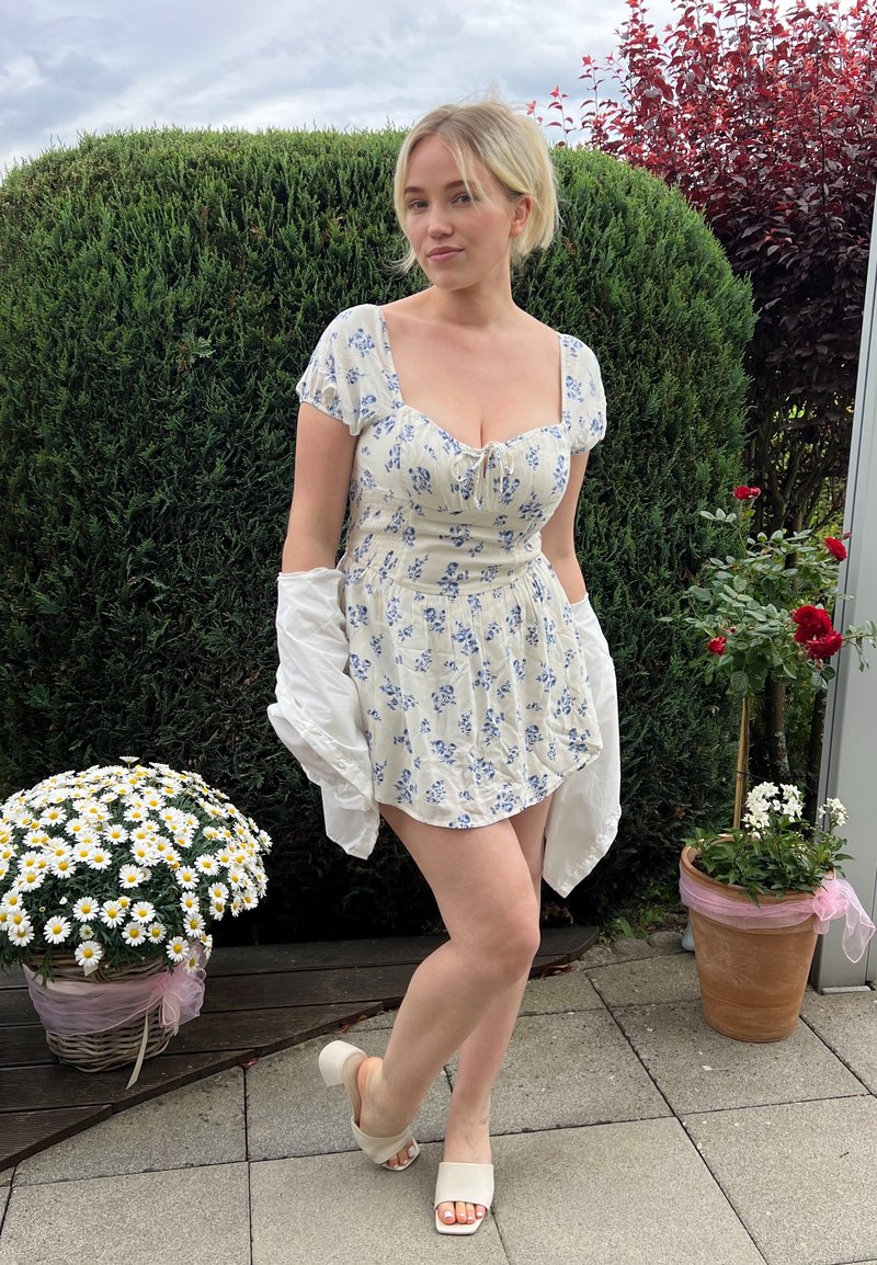 helenfiona_