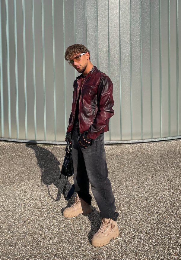 dominik_messenger