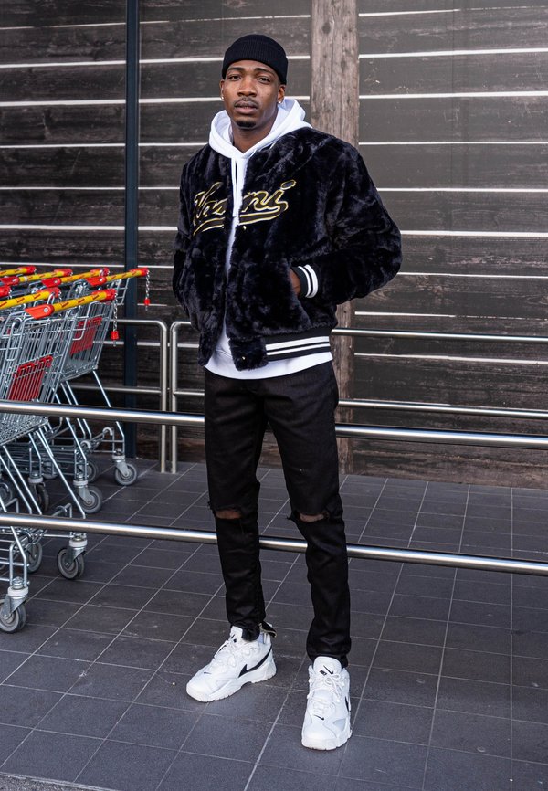 zalando nike club hoodie