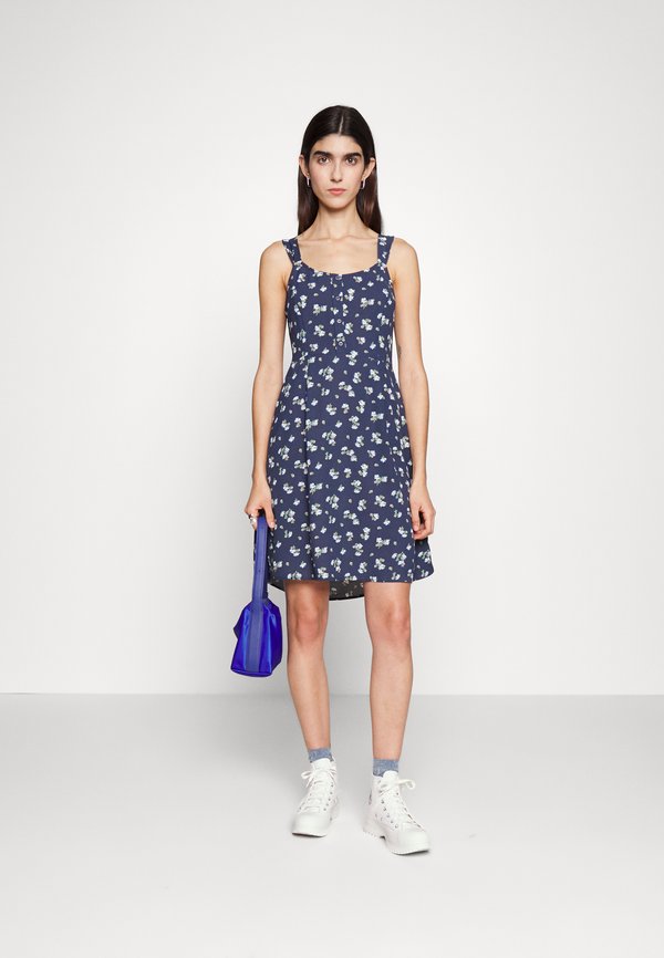 Calvin Klein NEAT TOTE Handbag ultra blue/blue Zalando.co.uk