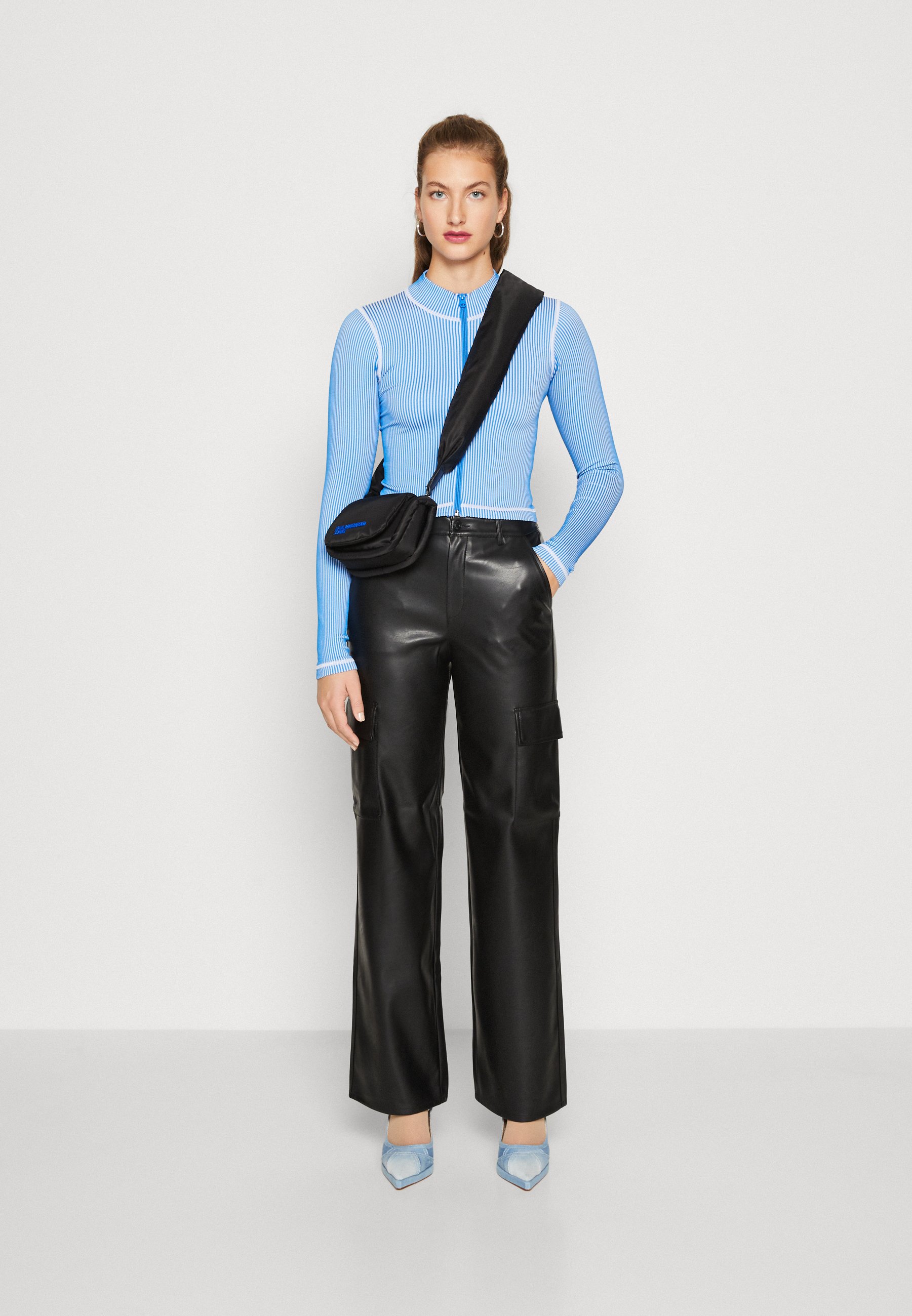 Zaino Donna KARL LAGERFELD JEANS Essential Nylon, Colore Dark Slate, Leggero E Resistente, Perfetto Per La Città E Lo Streetwear - 5