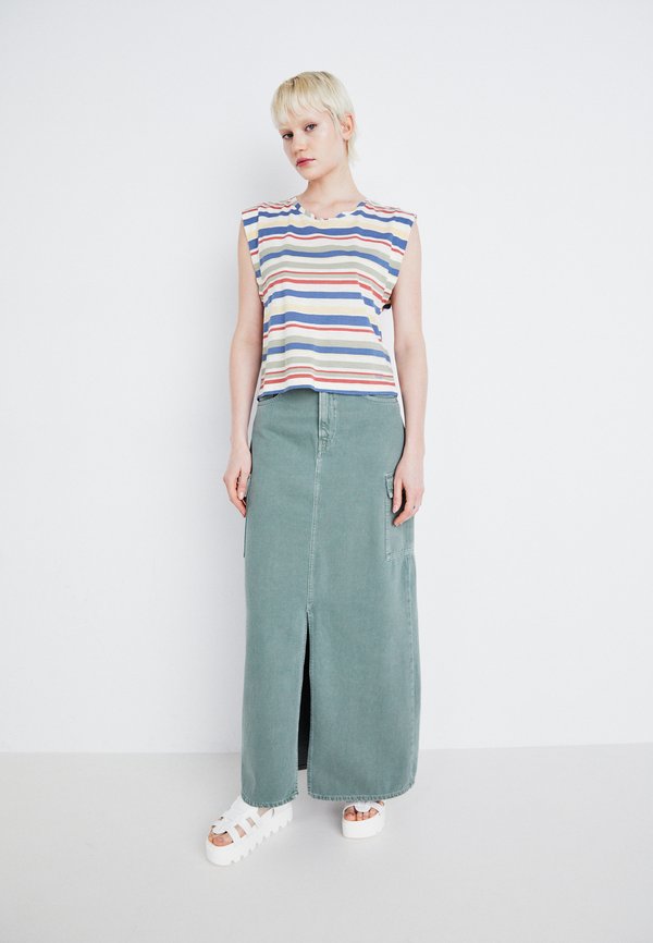 ONLMOSTER Stripe S/S O-Neck TOP JRS NOOS, Cloud Dancer/Stripes: cayenne, XS