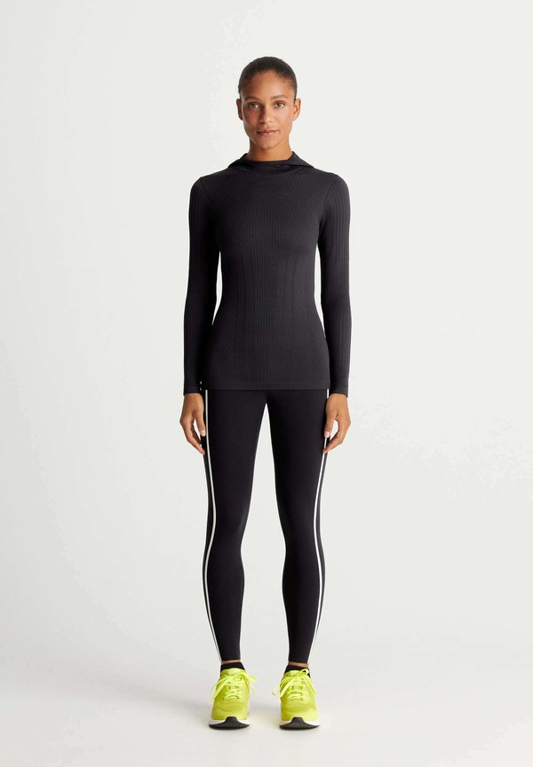 OYSHO COMPRESSIVE ANKLELENGTH Leggings black Zalando.ie