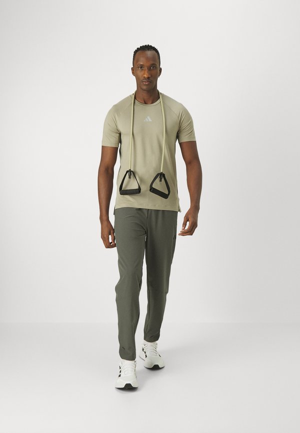 adidas Sportswear FUTURE ICONS - Pantalon de surv??tement - black/noir - ZALANDO.FR