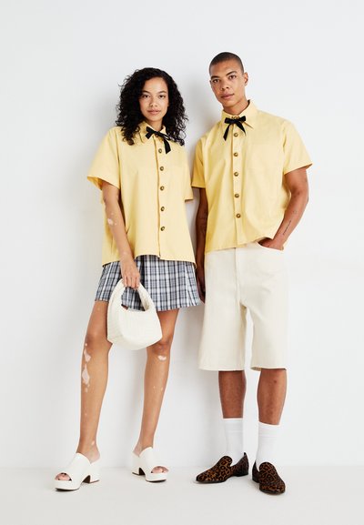 Chemisier Steilmann Jaune Superposé - Taille 42 - Occasion En Très Bon état